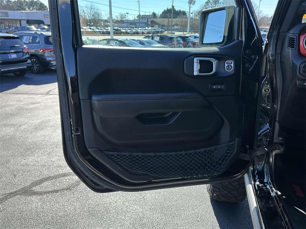 used 2020 Jeep Gladiator car, priced at $33,583