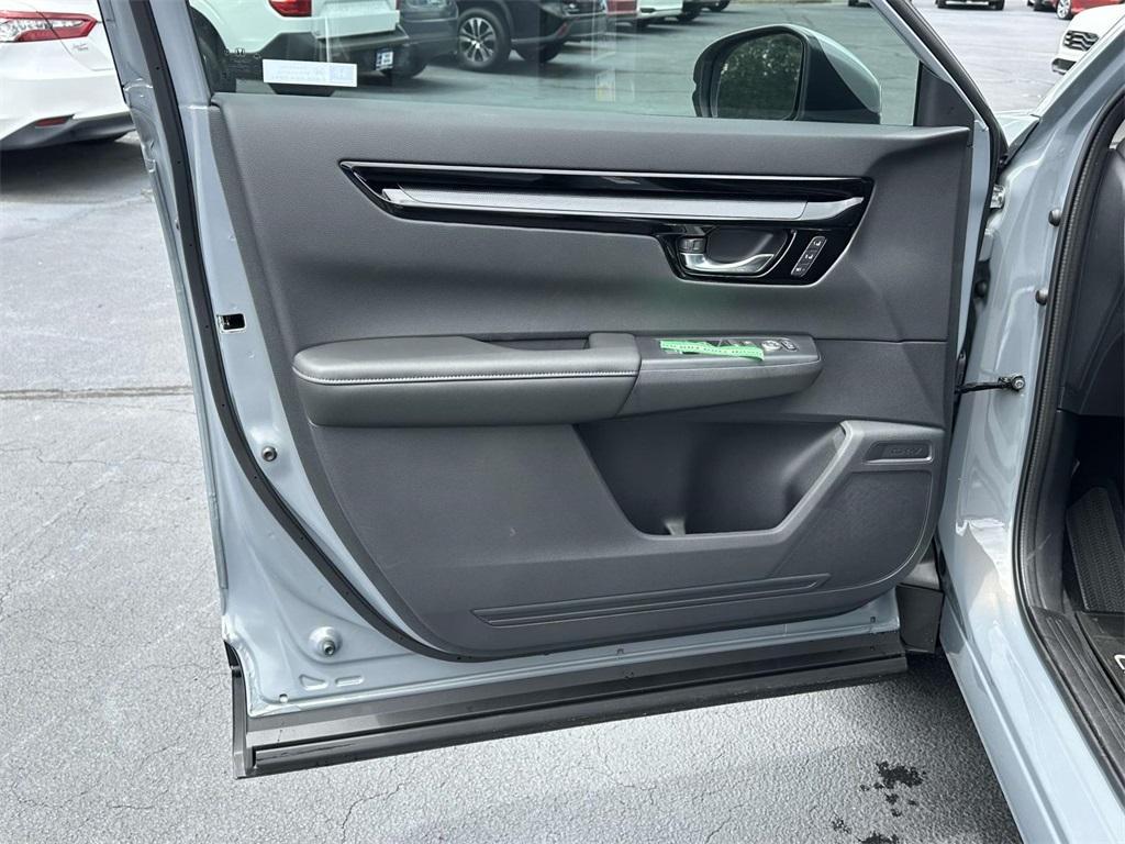 new 2025 Honda CR-V car, priced at $37,200
