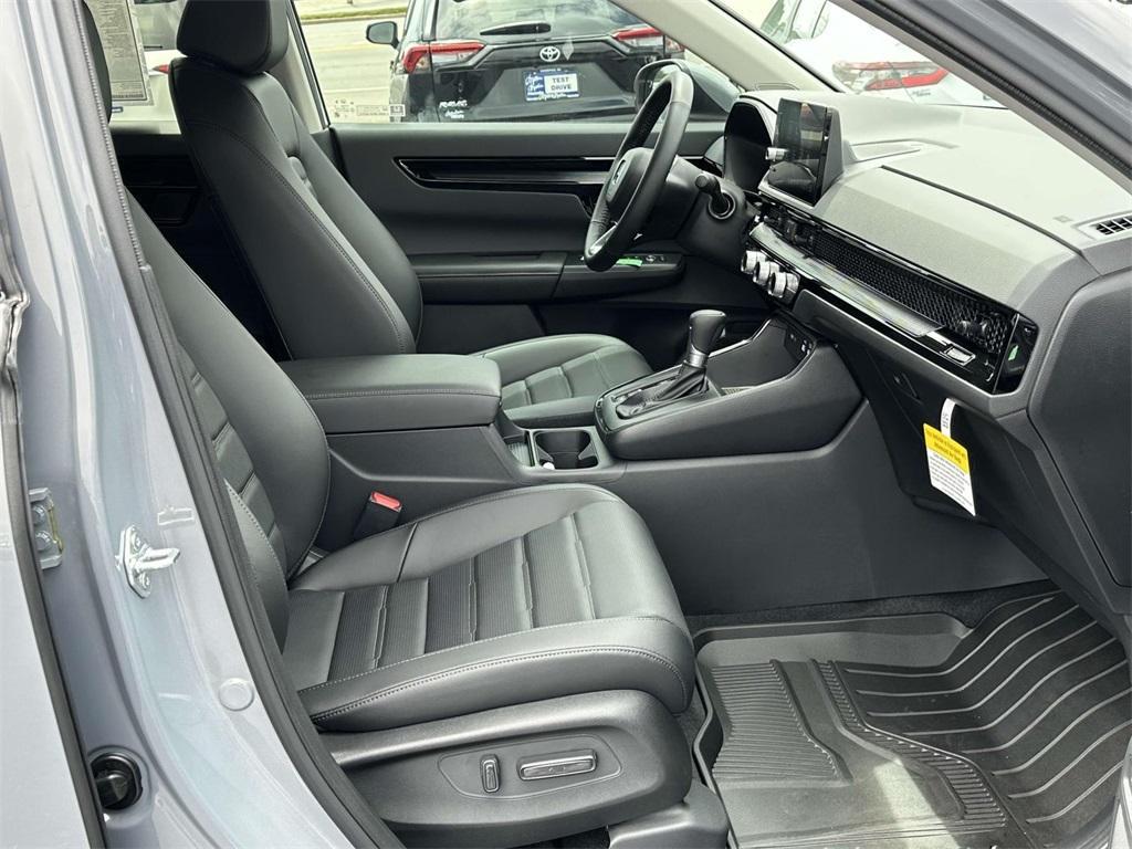 new 2025 Honda CR-V car, priced at $37,200