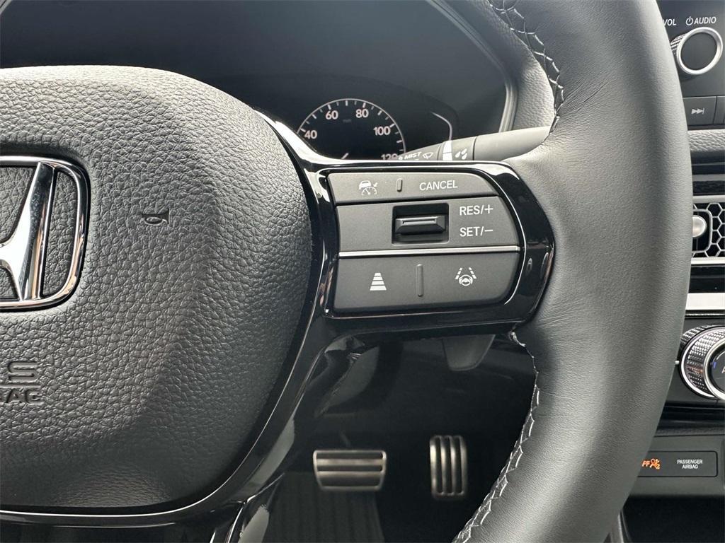 new 2025 Honda Civic Hybrid car, priced at $29,784