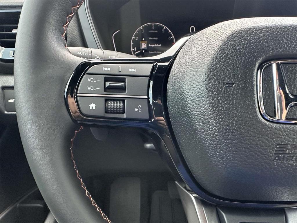 new 2025 Honda Pilot car, priced at $48,308