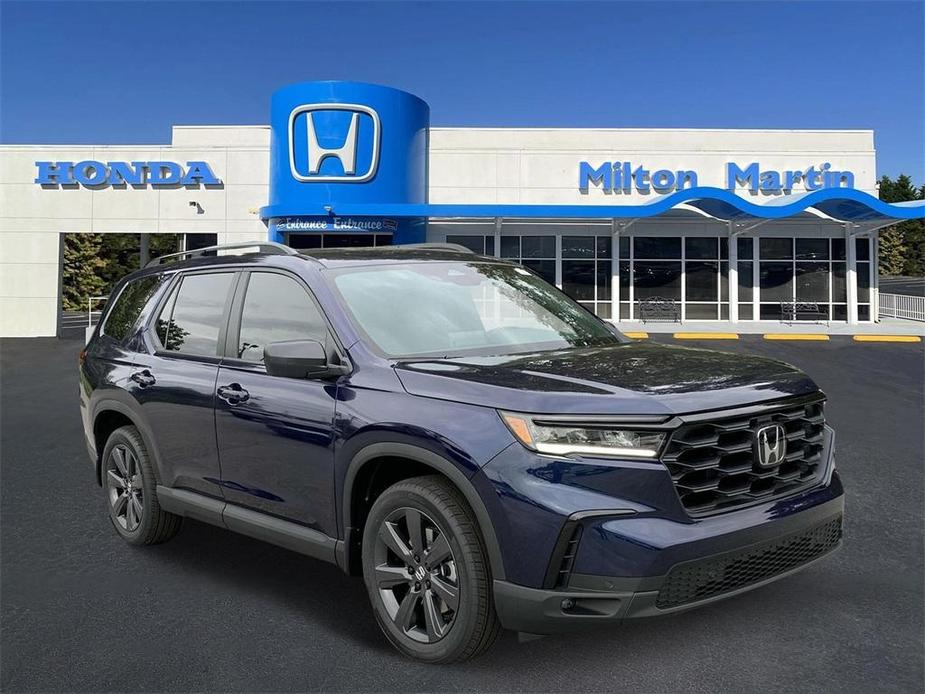 new 2025 Honda Pilot car, priced at $39,515