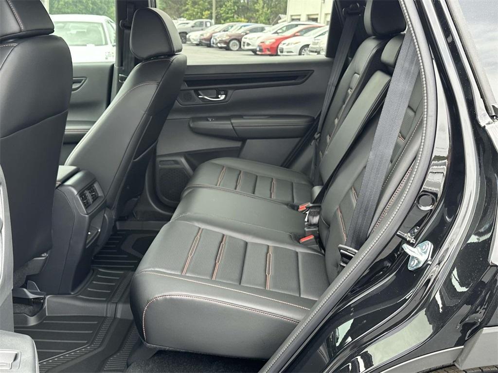 new 2025 Honda CR-V Hybrid car, priced at $37,874