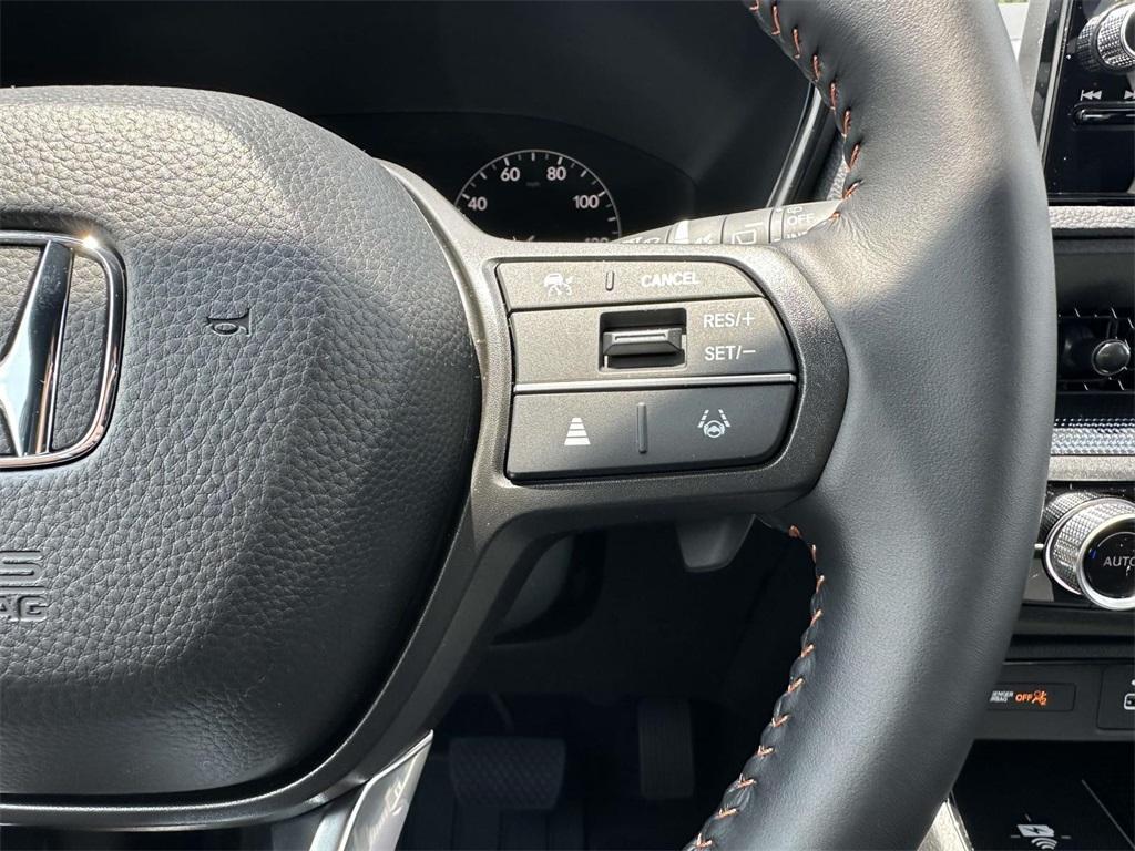 new 2025 Honda CR-V Hybrid car, priced at $37,769