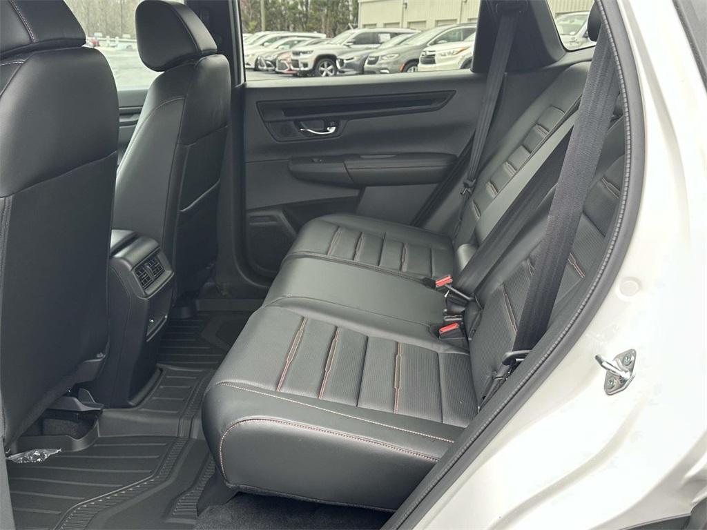 new 2025 Honda CR-V Hybrid car, priced at $37,525