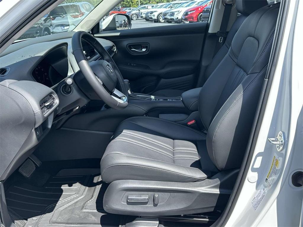 new 2026 Honda HR-V car