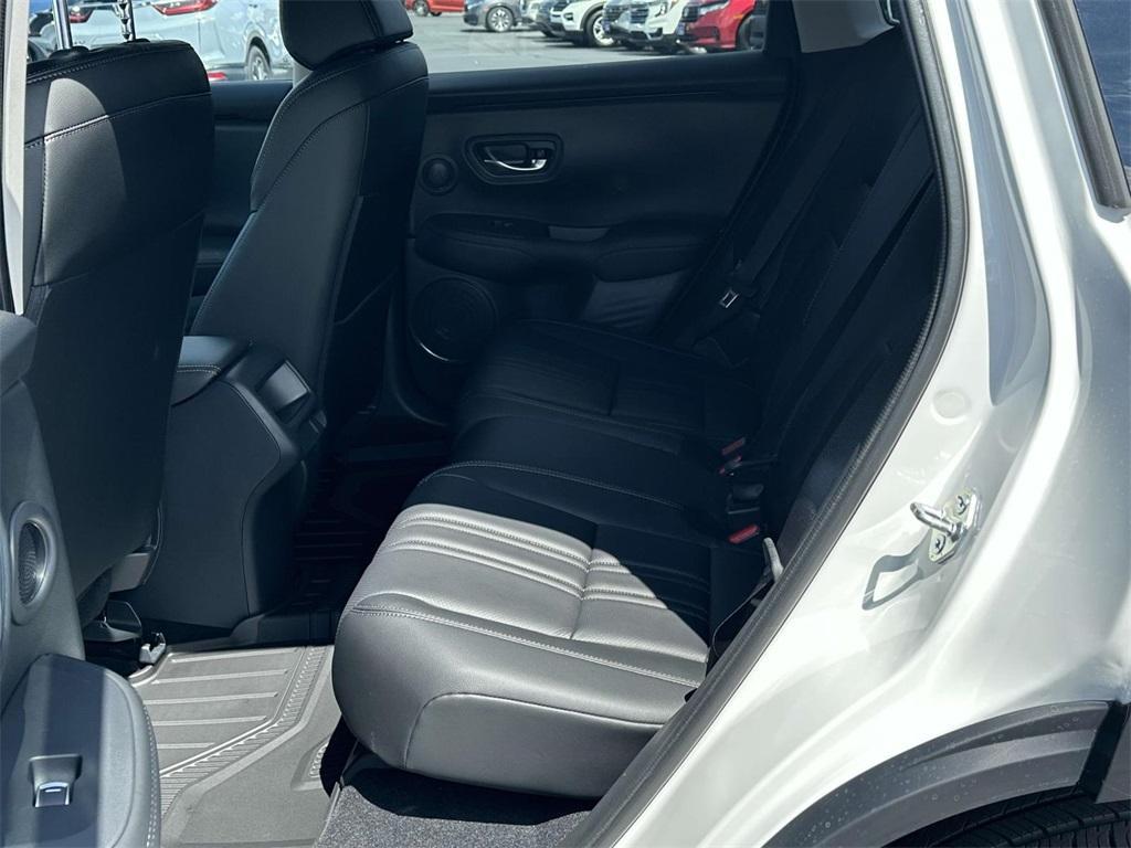 new 2026 Honda HR-V car