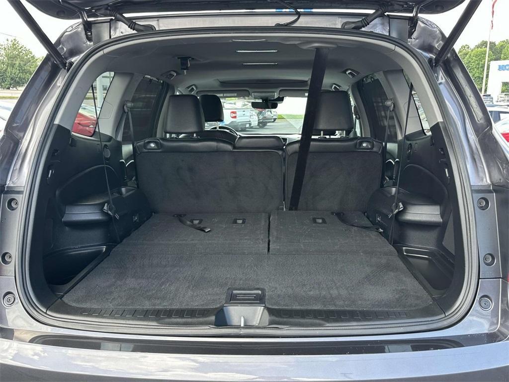 used 2022 Honda Pilot car, priced at $27,984