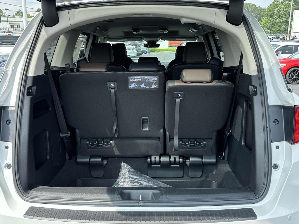 new 2025 Honda Odyssey car, priced at $53,085
