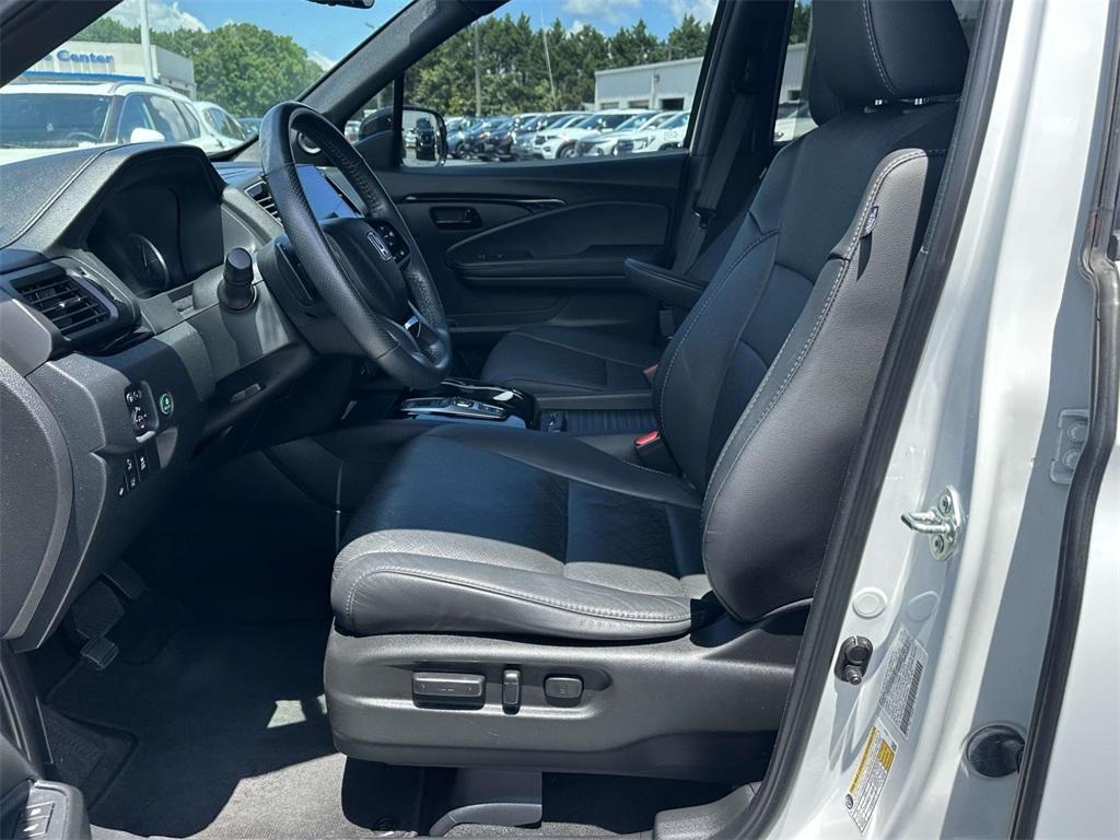 used 2022 Honda Passport car, priced at $36,983