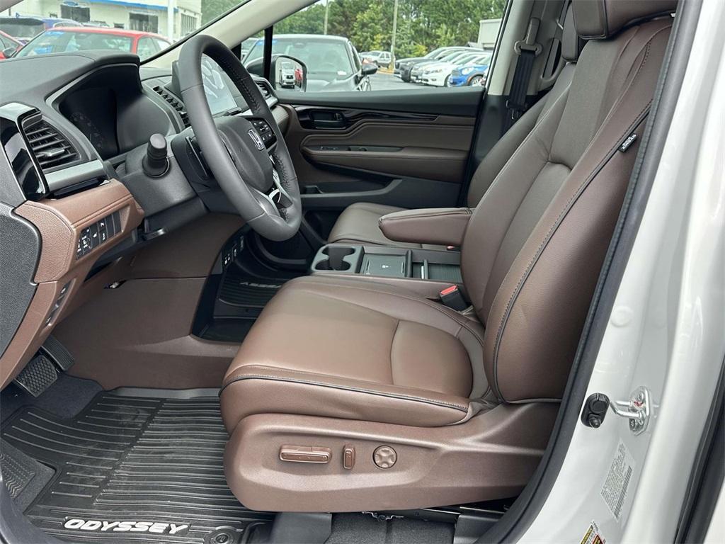 new 2025 Honda Odyssey car, priced at $47,839