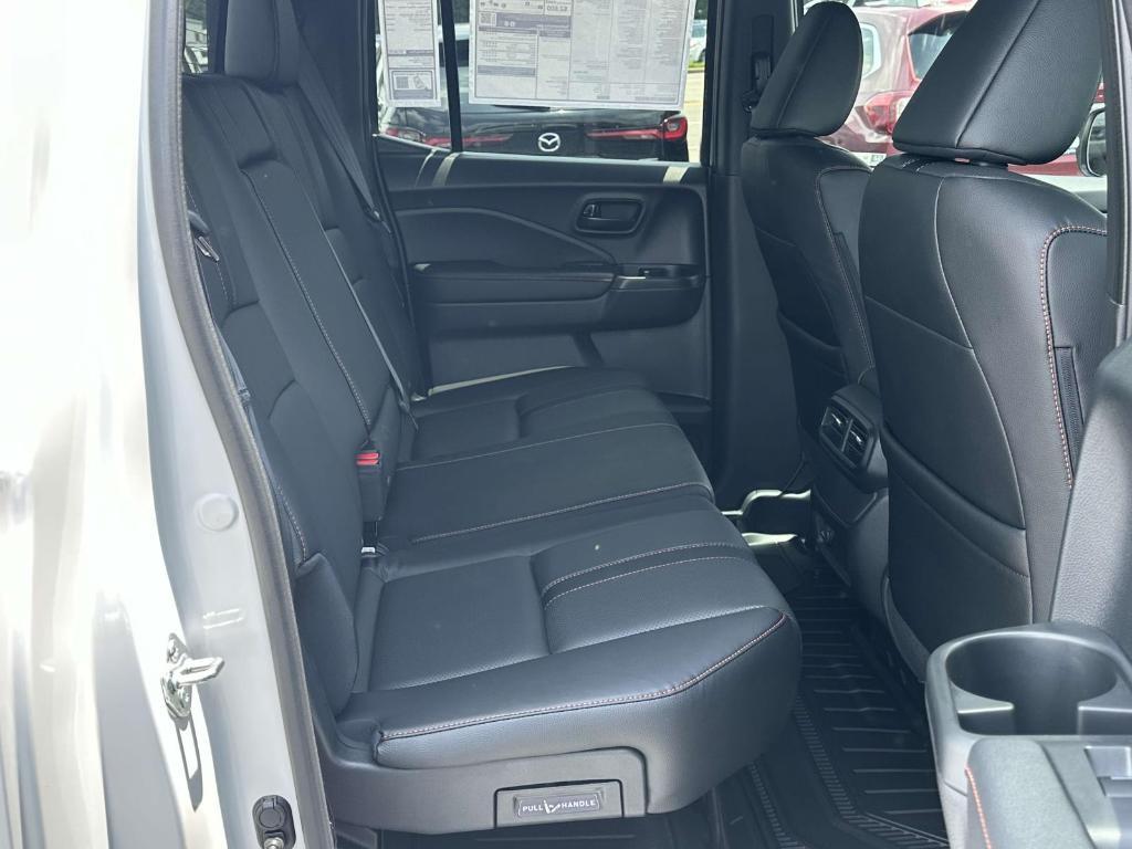 new 2025 Honda Ridgeline car, priced at $49,185
