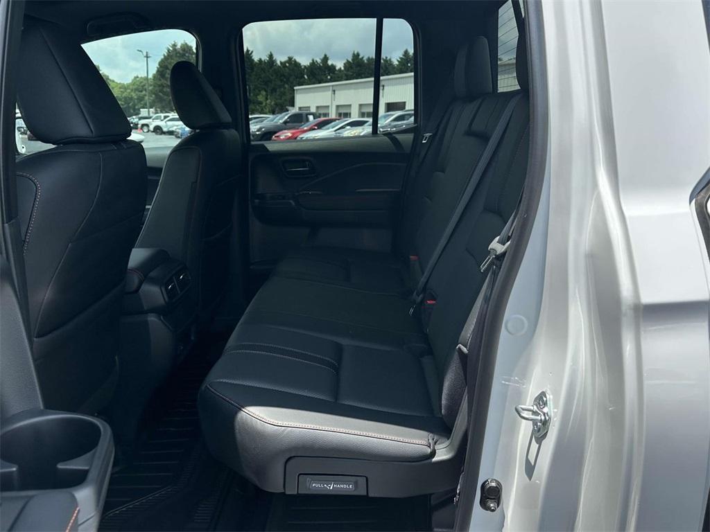 new 2025 Honda Ridgeline car, priced at $49,185
