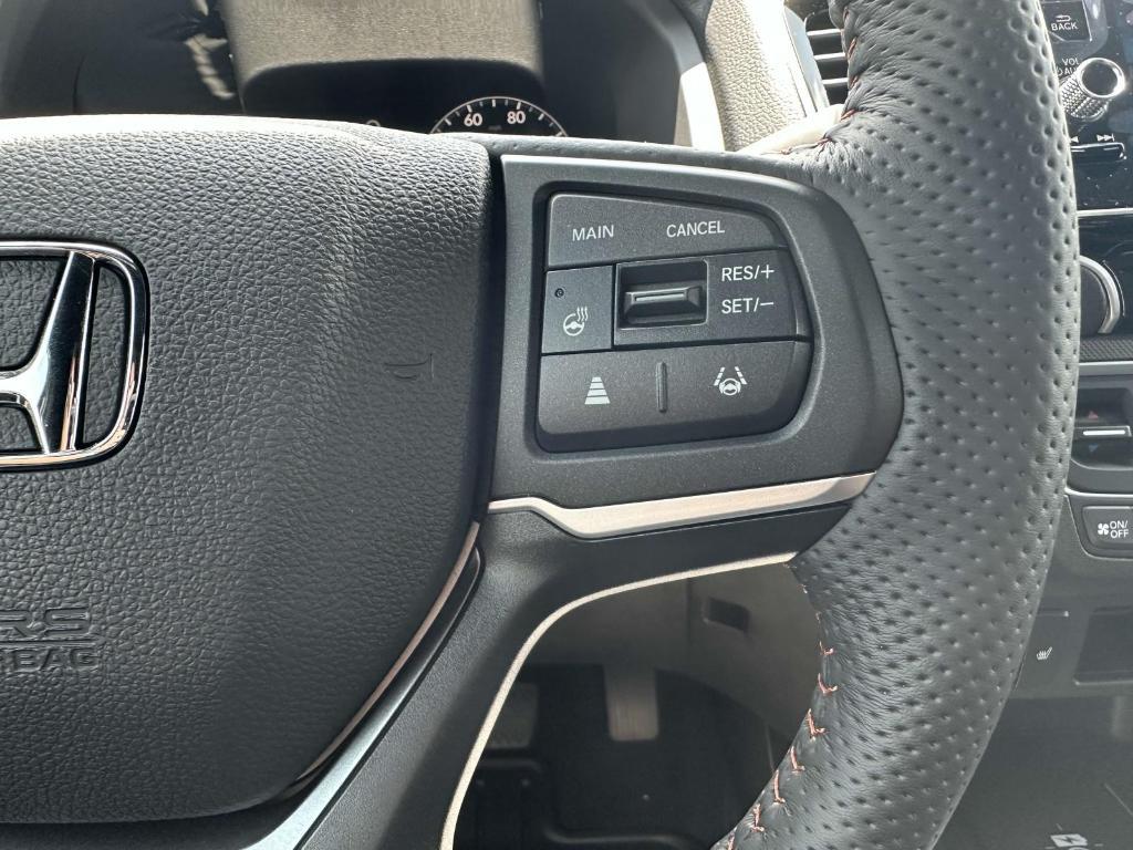 new 2025 Honda Ridgeline car, priced at $49,185