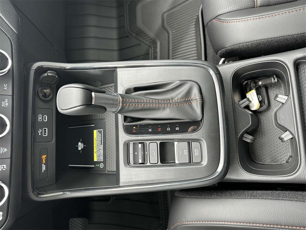 new 2025 Honda CR-V Hybrid car, priced at $37,483