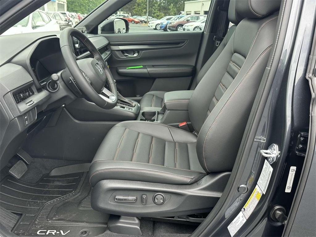 new 2025 Honda CR-V Hybrid car, priced at $37,483