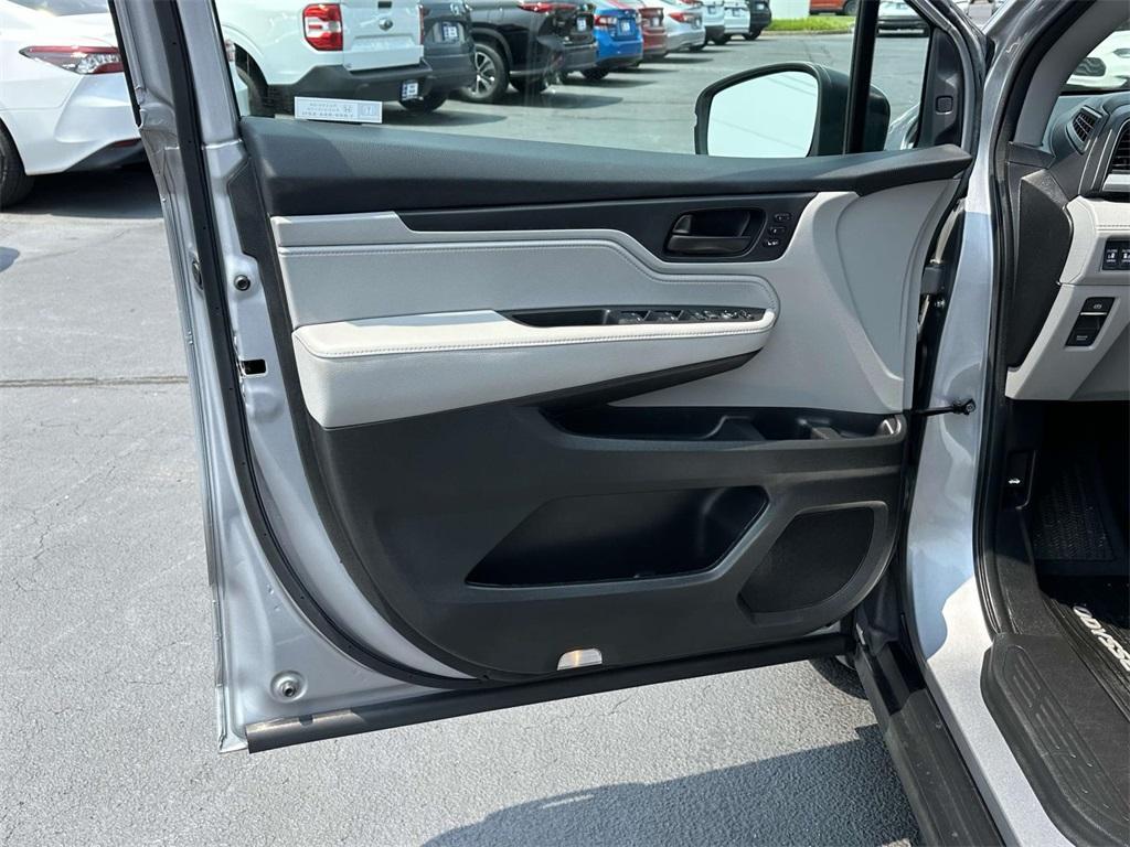 used 2022 Honda Odyssey car, priced at $32,981