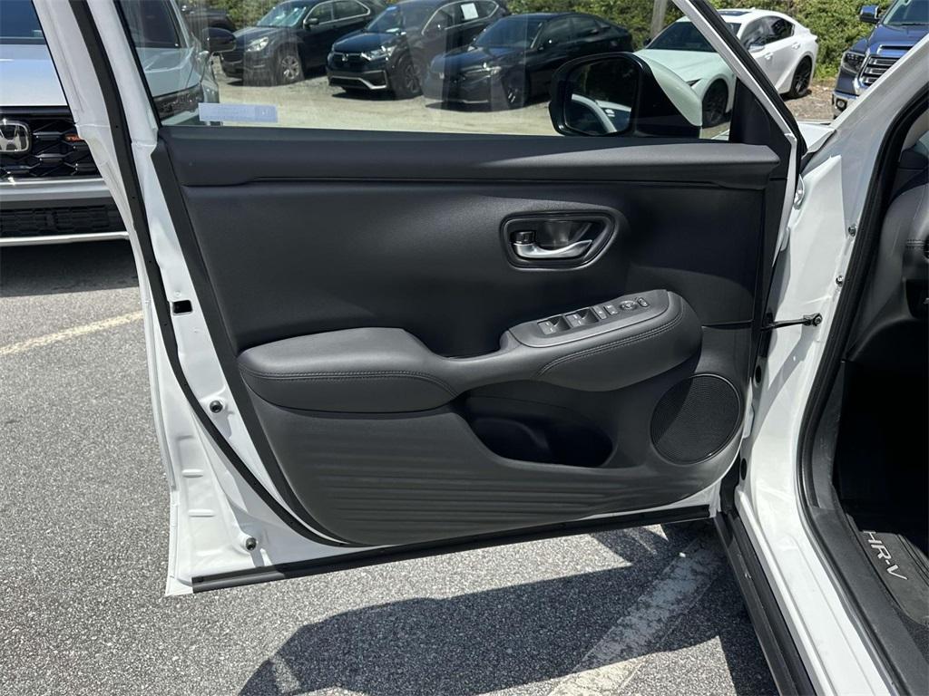 new 2026 Honda HR-V car