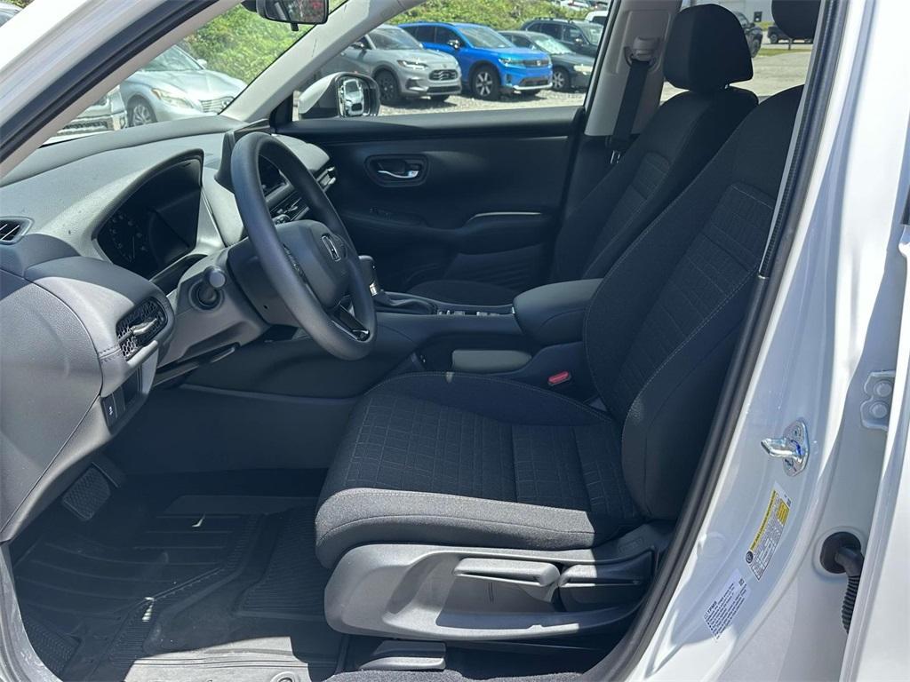 new 2026 Honda HR-V car