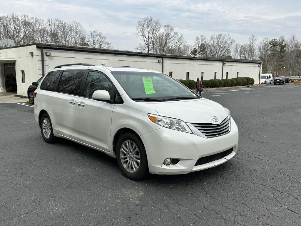 used 2015 Toyota Sienna car, priced at $17,981