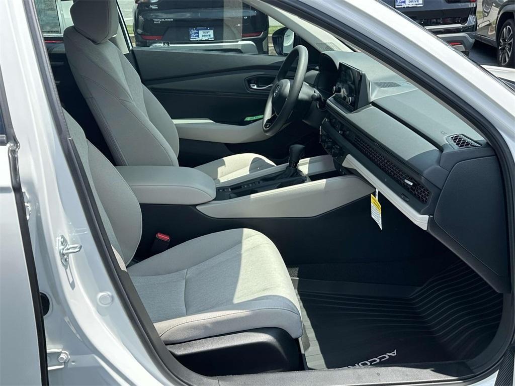 new 2025 Honda Accord car, priced at $31,295