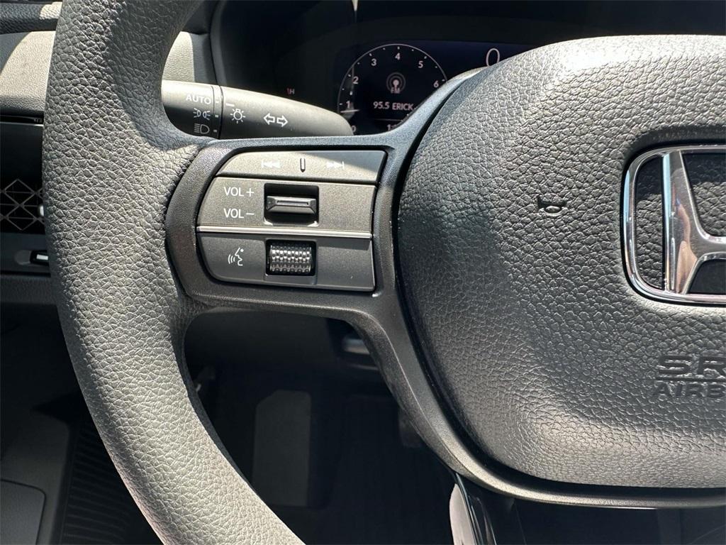 new 2025 Honda Accord car, priced at $31,295