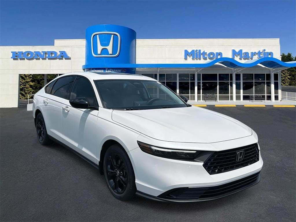 new 2025 Honda Accord car, priced at $31,295