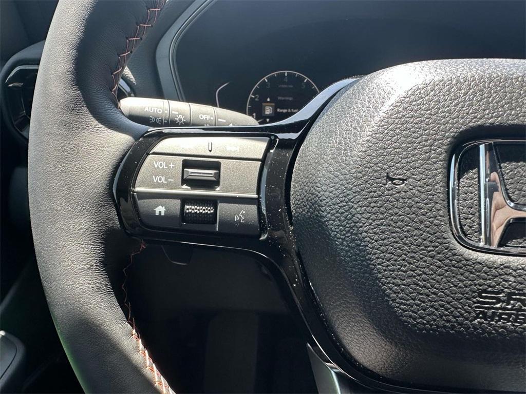 new 2025 Honda Pilot car, priced at $48,740