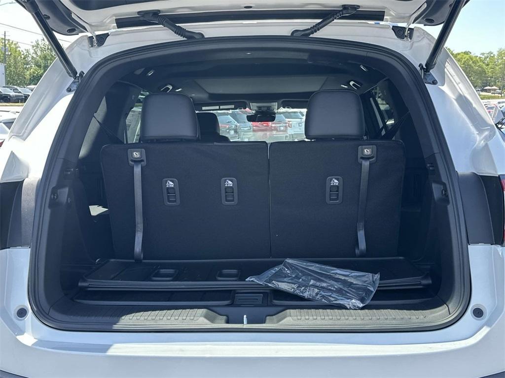 new 2025 Honda Pilot car, priced at $48,740