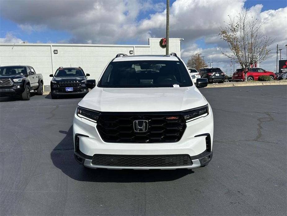 used 2024 Honda Pilot car, priced at $44,983