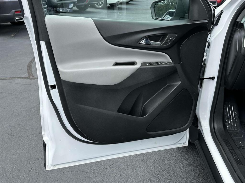 used 2023 Chevrolet Equinox car, priced at $20,484