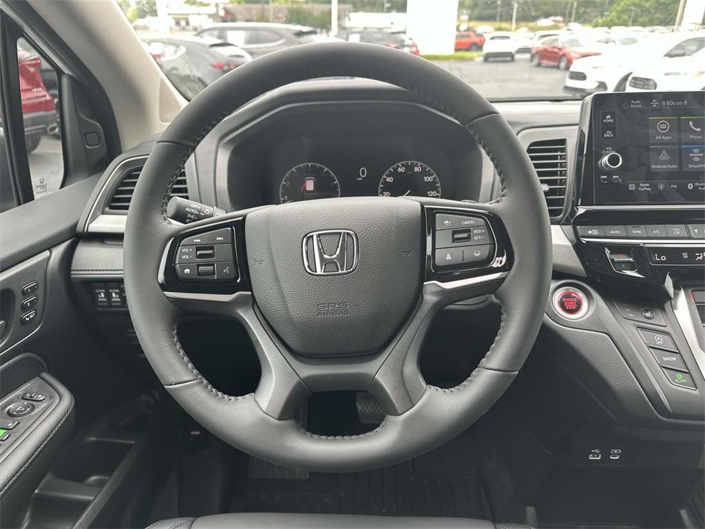 new 2025 Honda Odyssey car, priced at $42,125