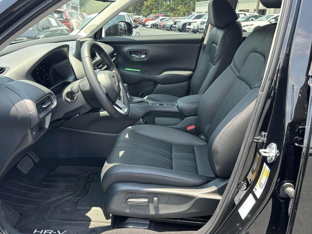 new 2026 Honda HR-V car