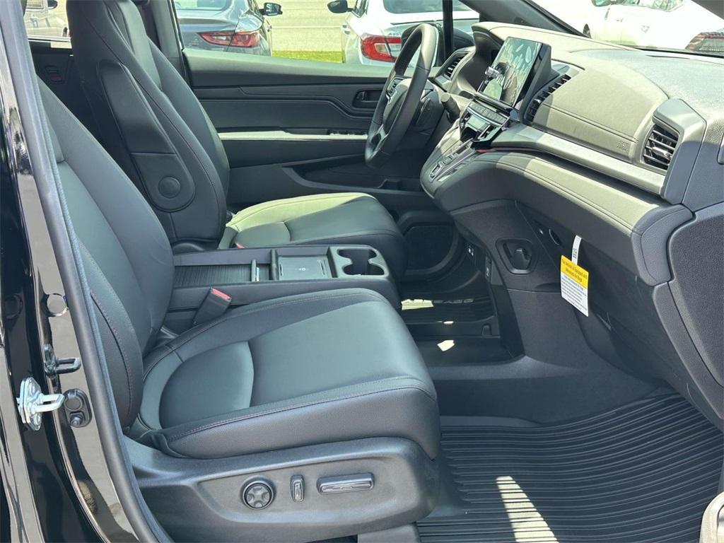 new 2025 Honda Odyssey car, priced at $44,820
