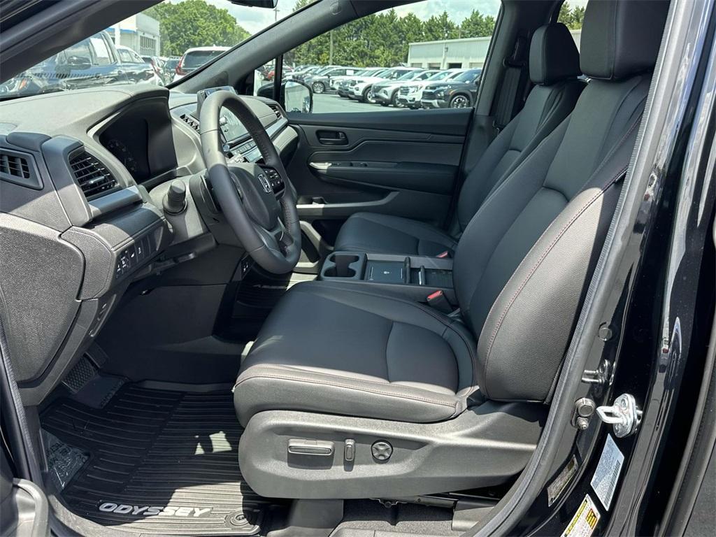 new 2025 Honda Odyssey car, priced at $44,820
