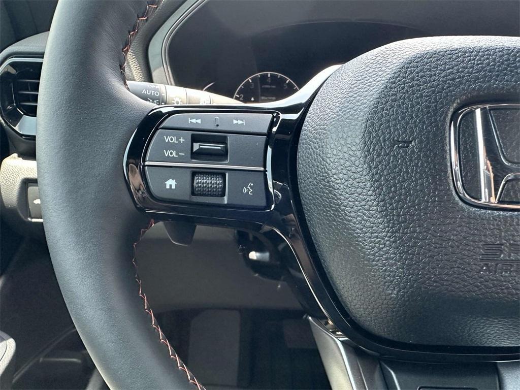 new 2025 Honda Pilot car, priced at $48,740