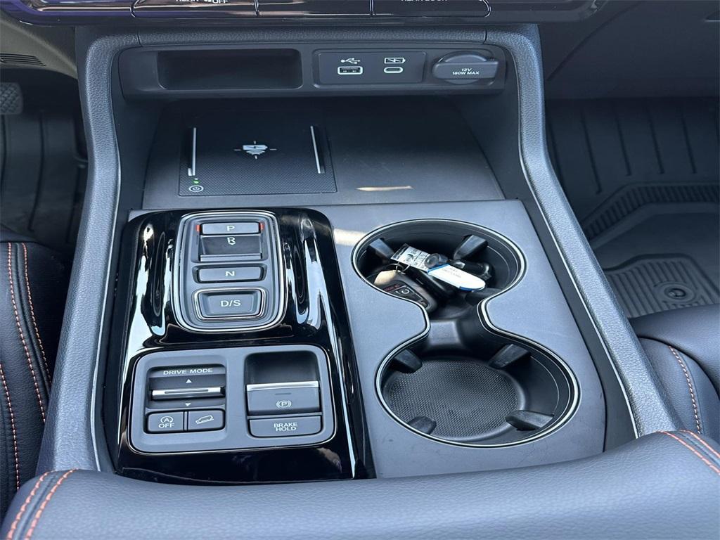 used 2025 Honda Pilot car, priced at $47,782