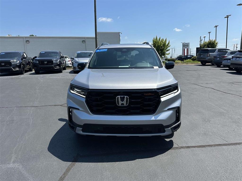 used 2025 Honda Pilot car, priced at $47,782