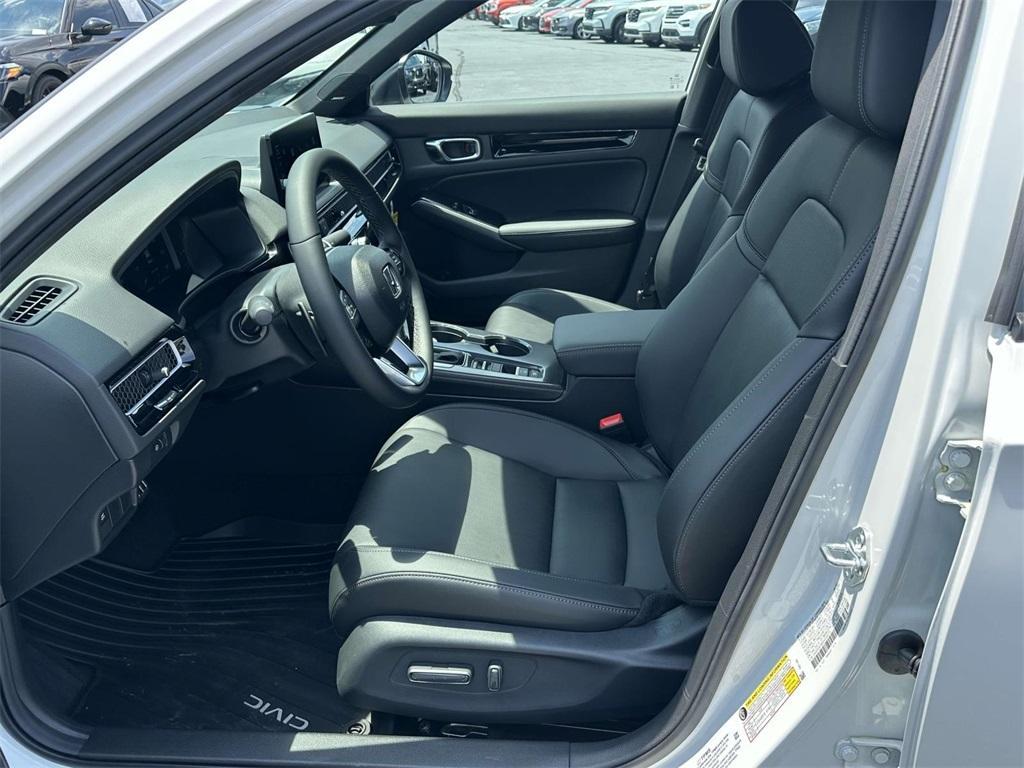 new 2025 Honda Civic Hybrid car, priced at $32,884