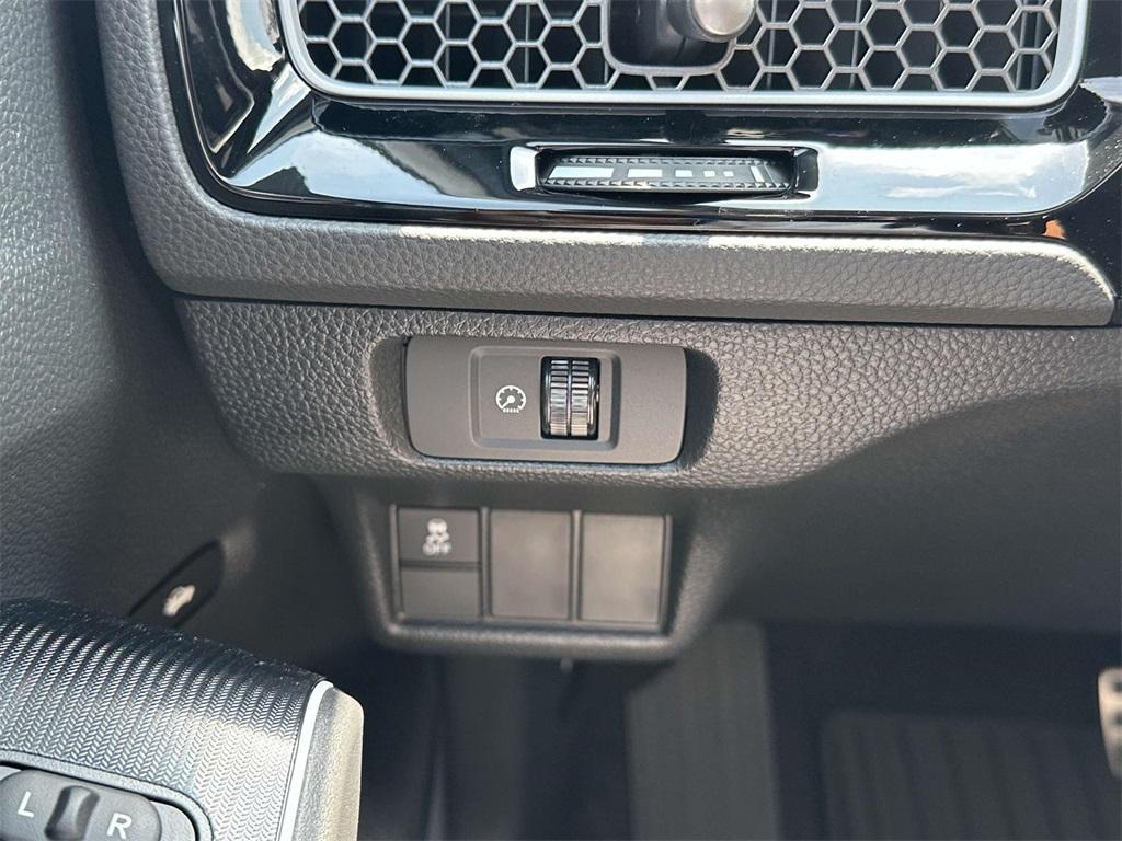 new 2025 Honda Civic Hybrid car, priced at $32,884