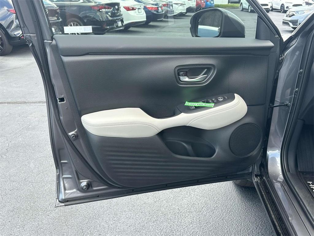 new 2026 Honda HR-V car