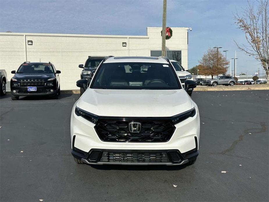 new 2025 Honda CR-V Hybrid car, priced at $38,907