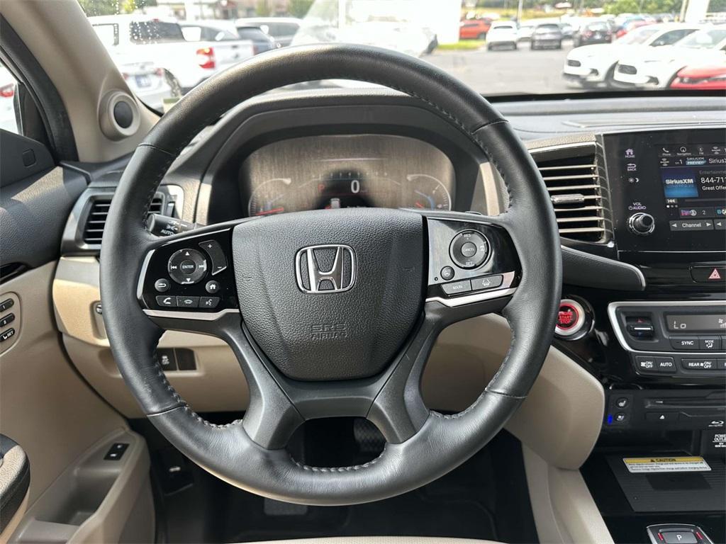 used 2022 Honda Pilot car, priced at $41,982