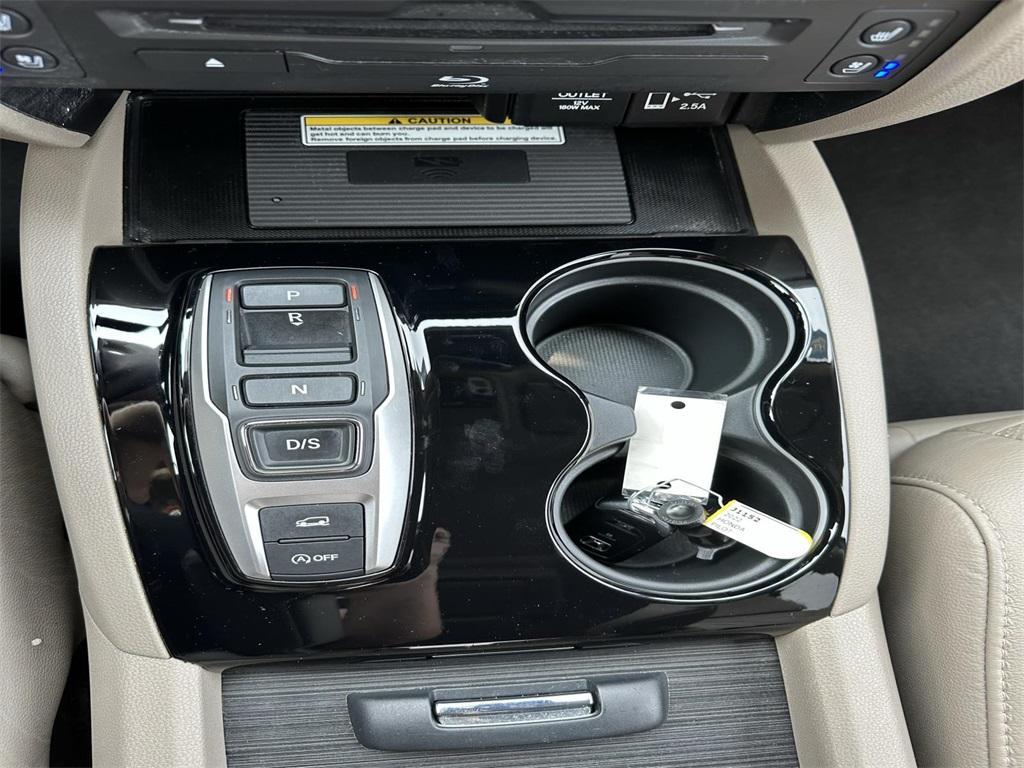 used 2022 Honda Pilot car, priced at $41,982