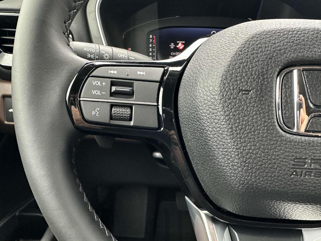 new 2025 Honda Pilot car, priced at $52,894