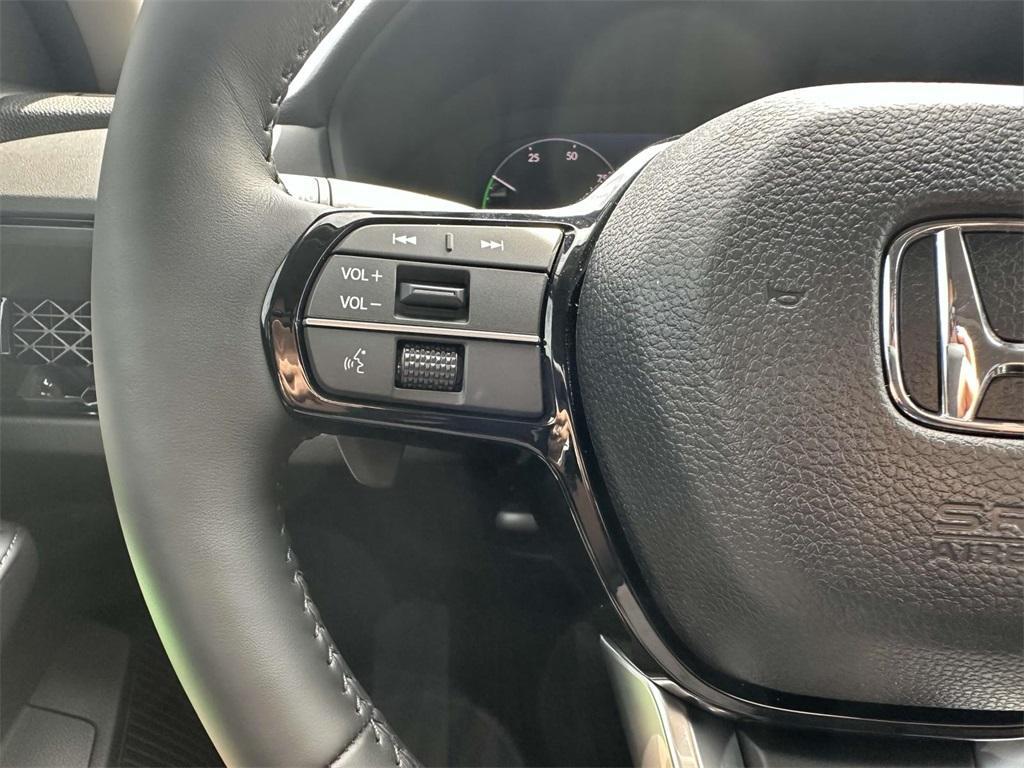 new 2025 Honda Accord Hybrid car, priced at $38,643
