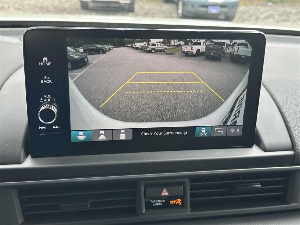 new 2025 Honda Pilot car, priced at $45,130