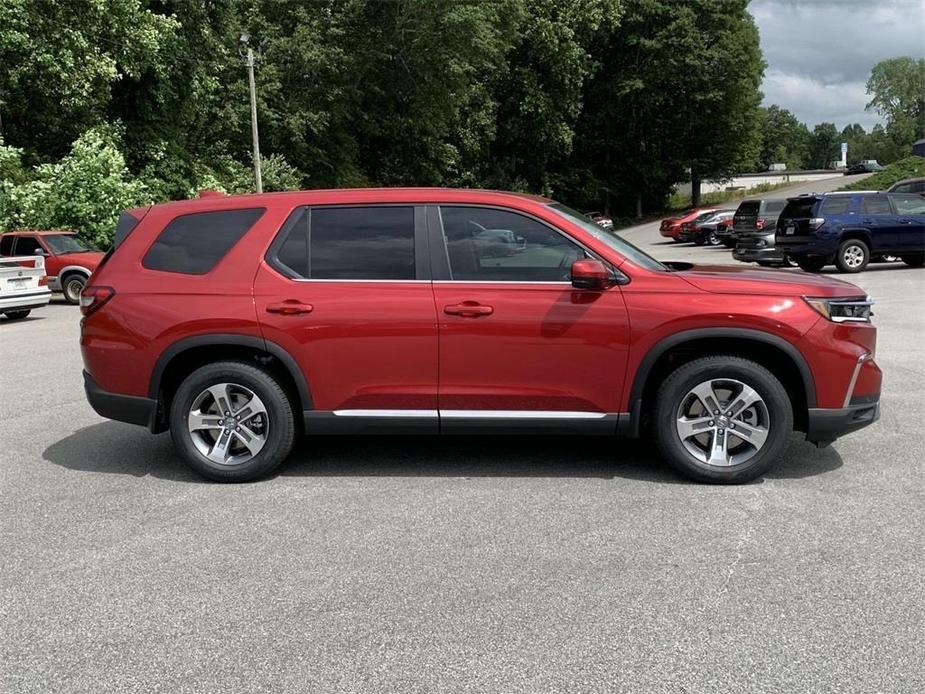 new 2025 Honda Pilot car, priced at $43,491