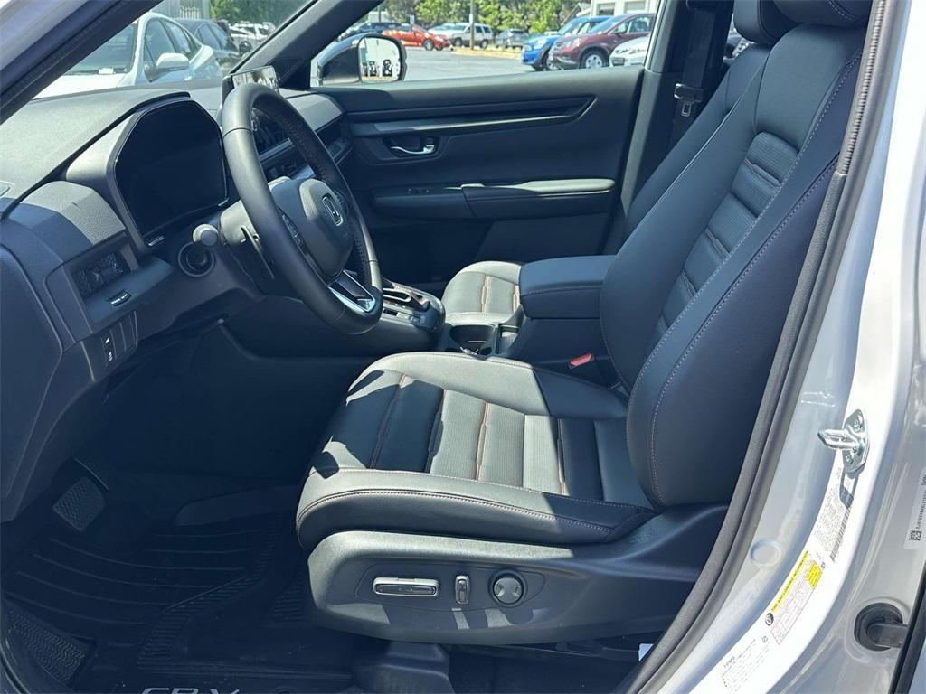 new 2025 Honda CR-V Hybrid car, priced at $38,315