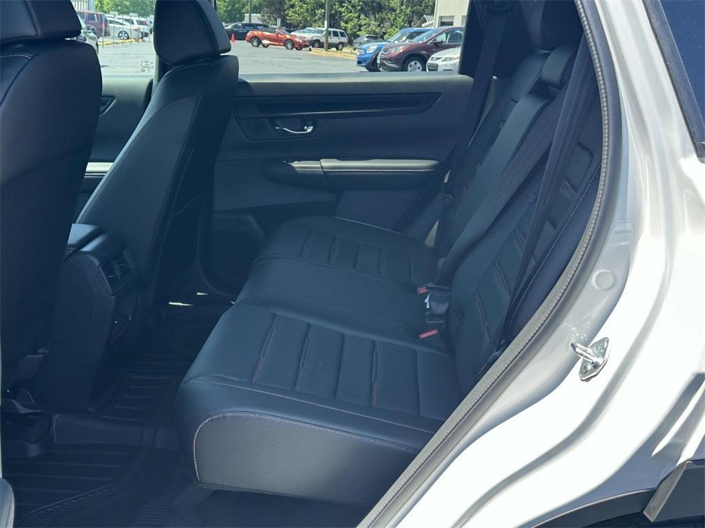 new 2025 Honda CR-V Hybrid car, priced at $38,315